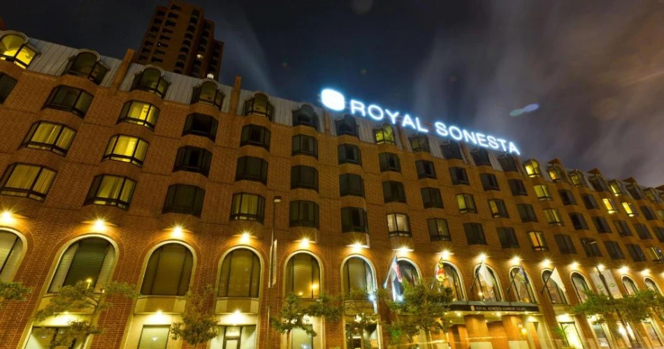 Best Hotels Close to Camden Yards, Baltimore: Comfort & Convenience for Baseball Fans
