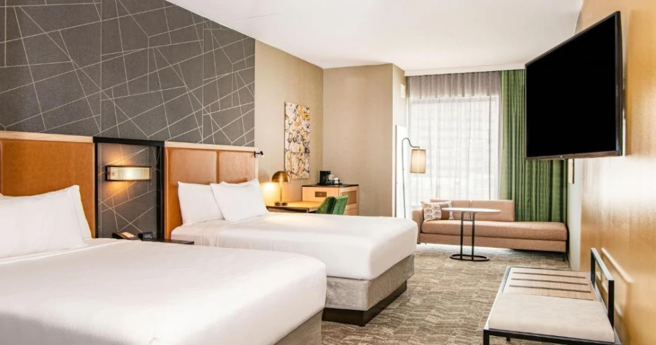 Best Hotels Close to Camden Yards, Baltimore: Comfort & Convenience for Baseball Fans
