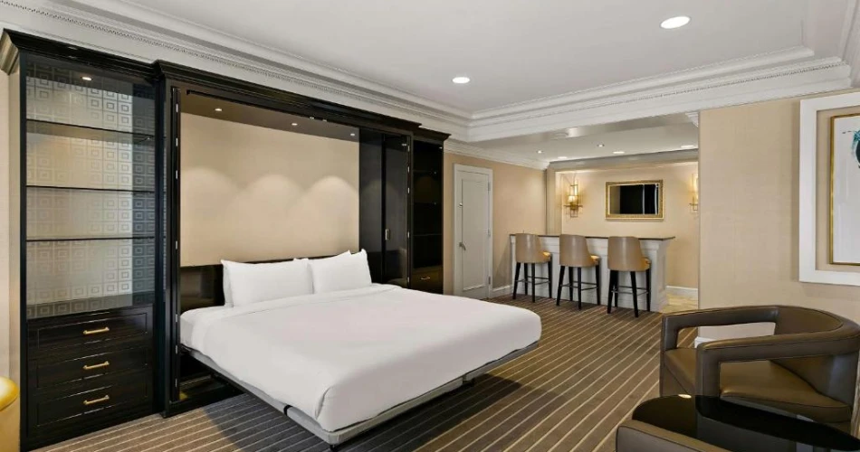 Hotels Close to Camden Yards: Walkable Stays for Game Day
