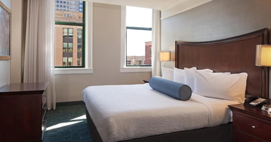 Mejores Hoteles Alrededor de Camden Yards. Comodidad, Conveniencia y Ambiente de Día de Juego.