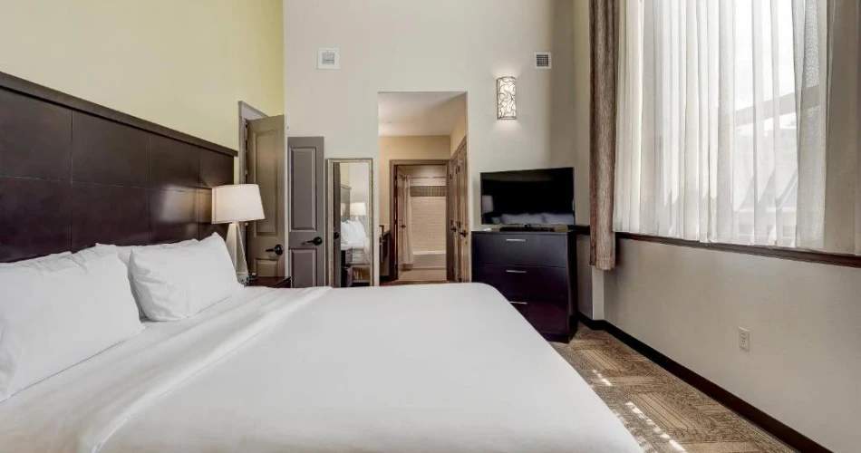 The Ultimate Stay: A Hotel Across from Camden Yards for Baseball Fans & City Explorers
