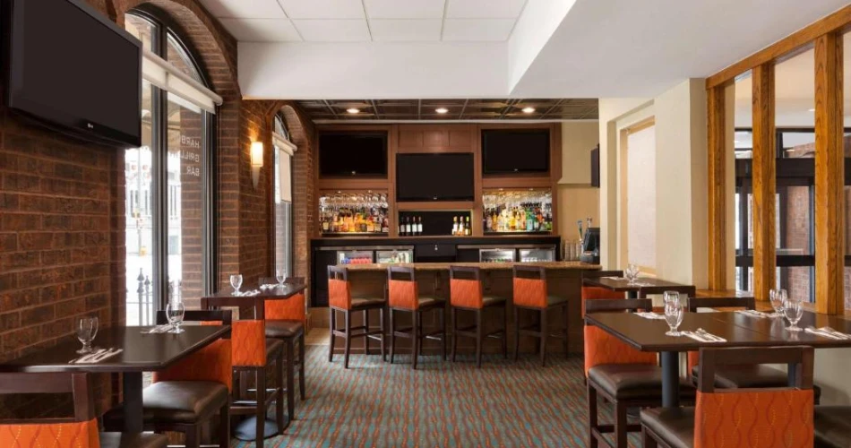 Where to Stay for an Orioles Game: Hotels Within Walking Distance of Camden Yards
